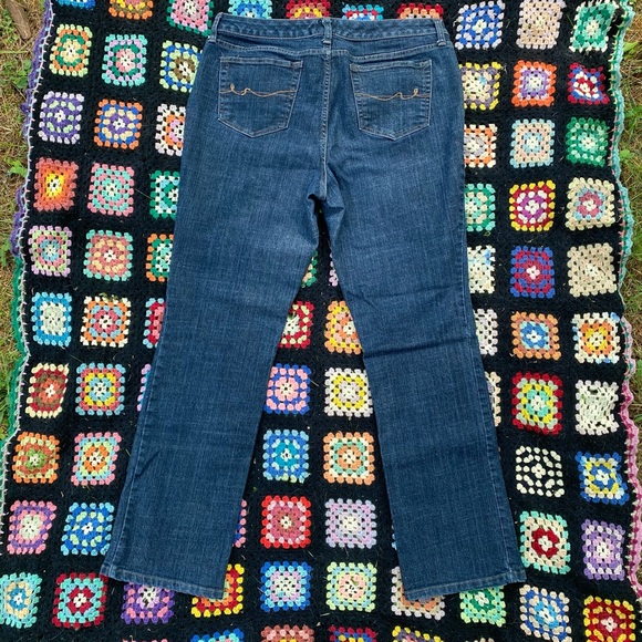 St Johns Bay new condition straight leg jeans - Picture 3 of 7